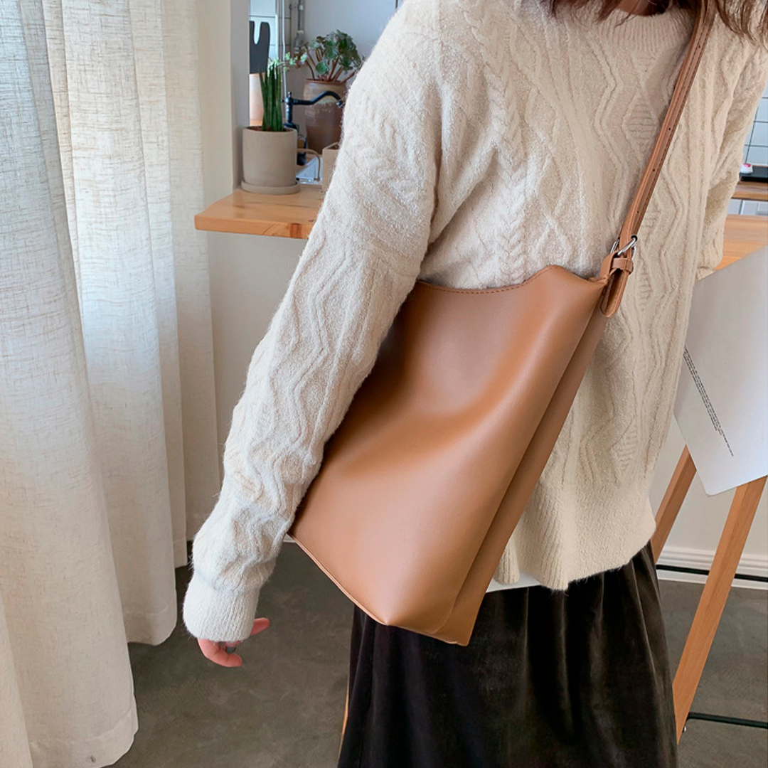 Gangnam Tote - Brown