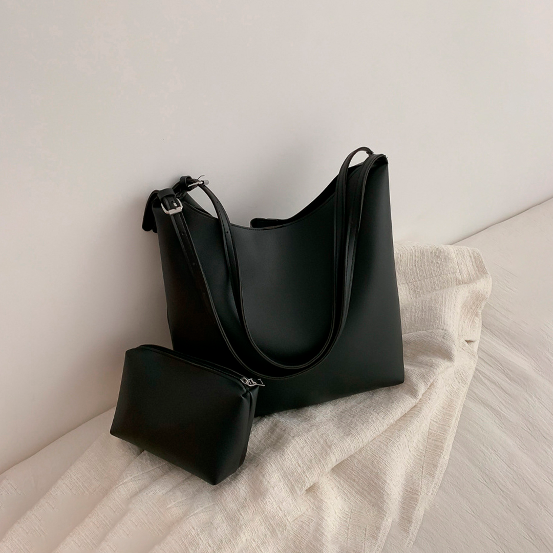 Gangnam Tote - Black